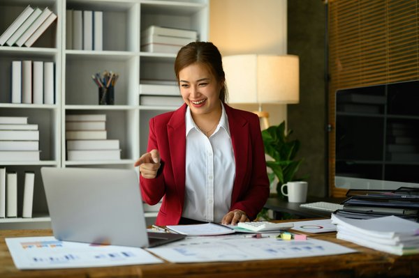 Comparatif triple écran portable : guide d'achat des modèles les plus performants